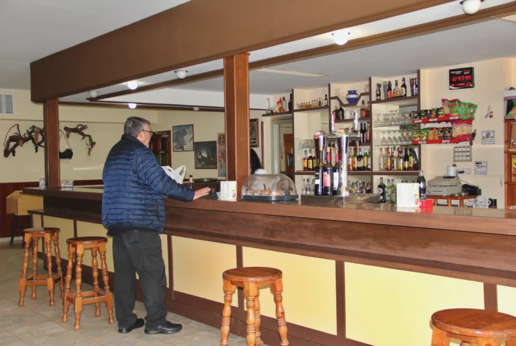 Restaurante Cuevas del Águila Arenas de San Pedro, Ávila, Valle del Tiétar sur de Gredos