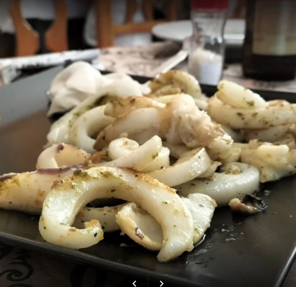 Restaurante Asador Cuevas del Águila, Carnes y asados, menús, celebraciones, bodas, comuniones, comidas grupos y excursiones, chuletón de Ávila